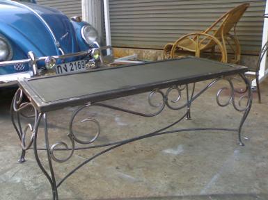 Iron Table Code IRA001A size 60 x 120 cm high 45 cm.