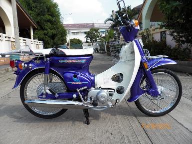 C70..สีม่วงเข้มมุข..มีทะเบียนโอนได้.ราคา.18,500 บาท